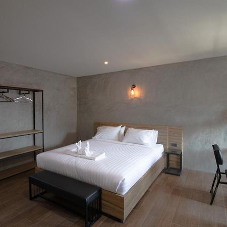 Rabbit Hotel Phimai Eksteriør bilde