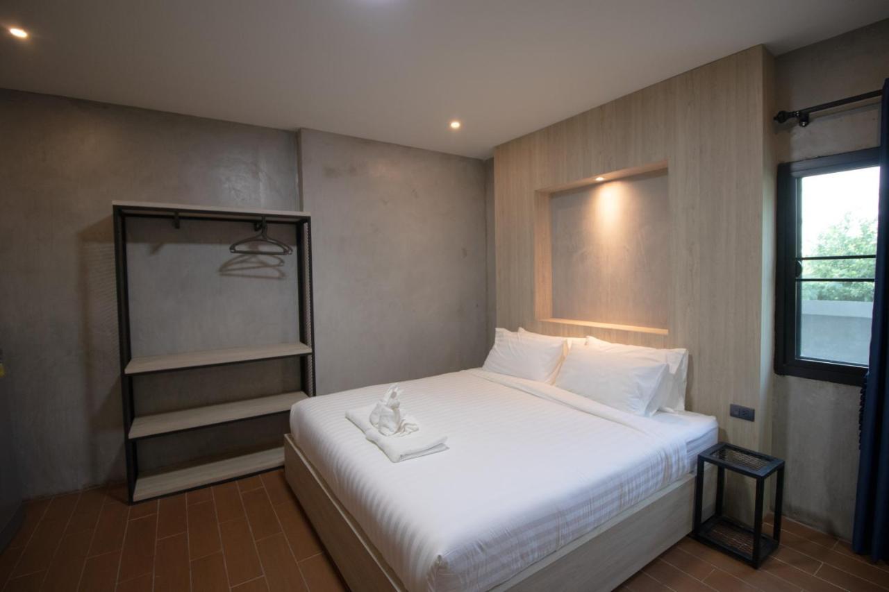 Rabbit Hotel Phimai Eksteriør bilde