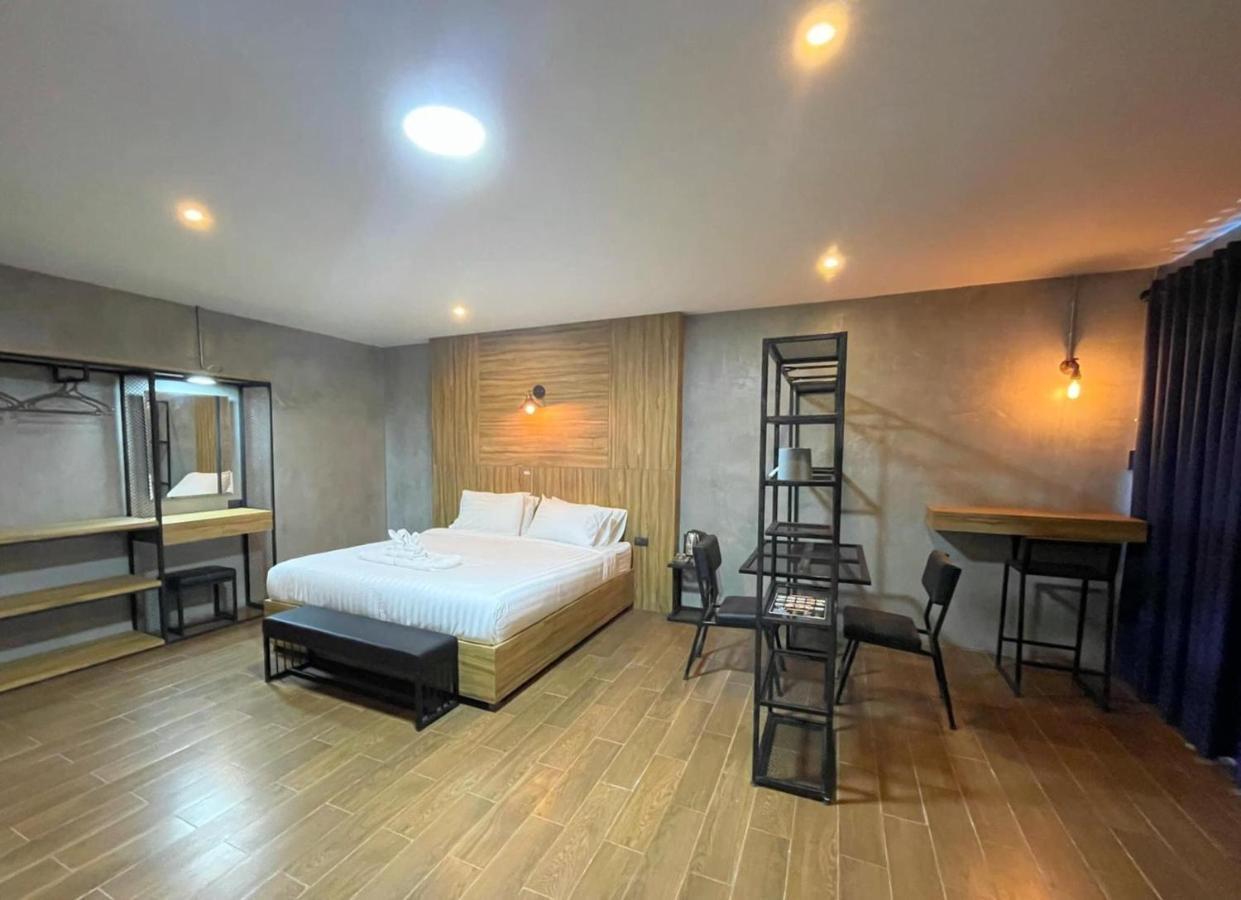 Rabbit Hotel Phimai Eksteriør bilde